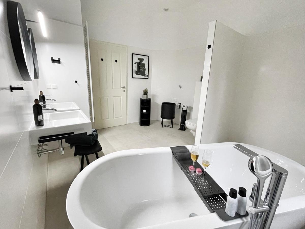 Loft2Be, Vienna City Loft For 8 Εξωτερικό φωτογραφία